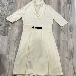 Calvin Klein v neck Cream sweater Cowl Neck Dress with Black Belt Accent size L